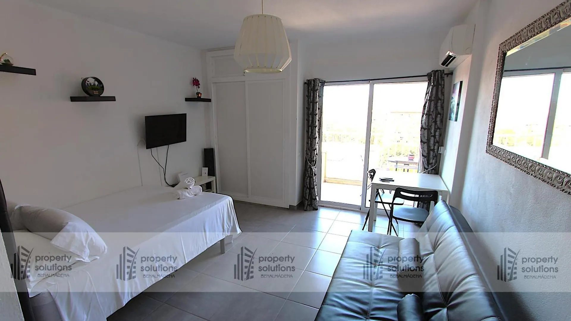 901 Estudio Aguila Apartamentos - Vista Al Mar بينالماذينا