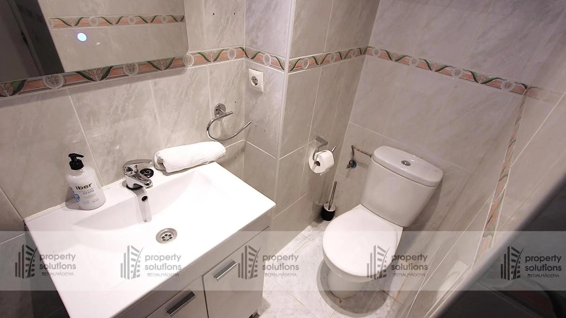 شقة 901 Estudio Aguila Apartamentos - Vista Al Mar بينالماذينا